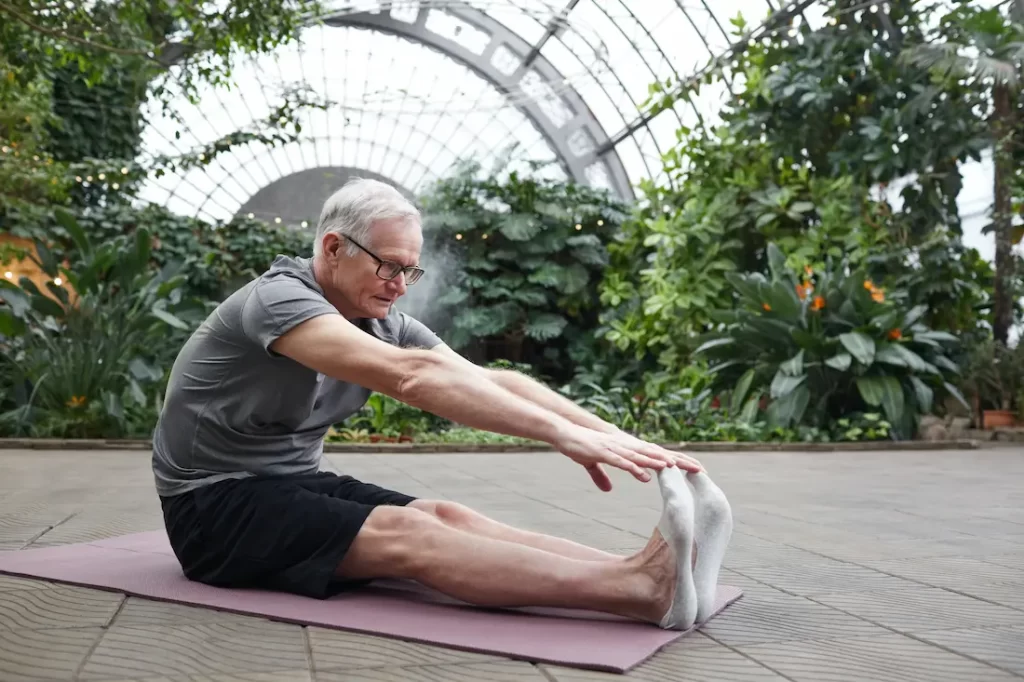 Therapeutic Activities for Elderly: Benefits and Ideas