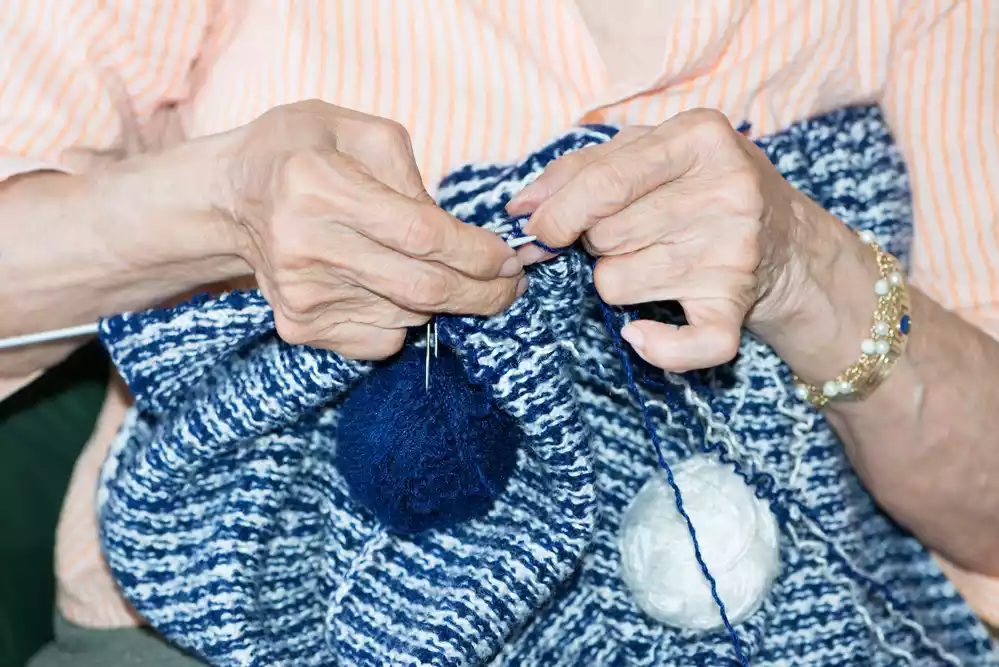 Casa de Retiro el Mirador | Discover 3 Engaging Hobbies for Seniors: Your Way to a Healthier Lifestyle