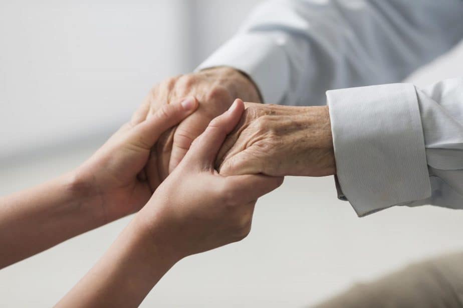 How to find a good caregiver for elderly?